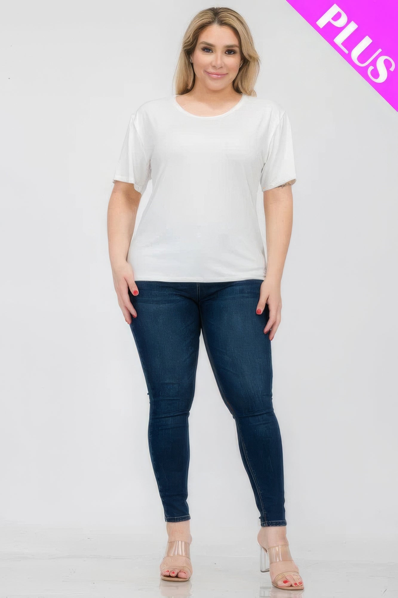 Plus Size Basic Short Sleeve T-shirt - Comfortable perfect fit timeles