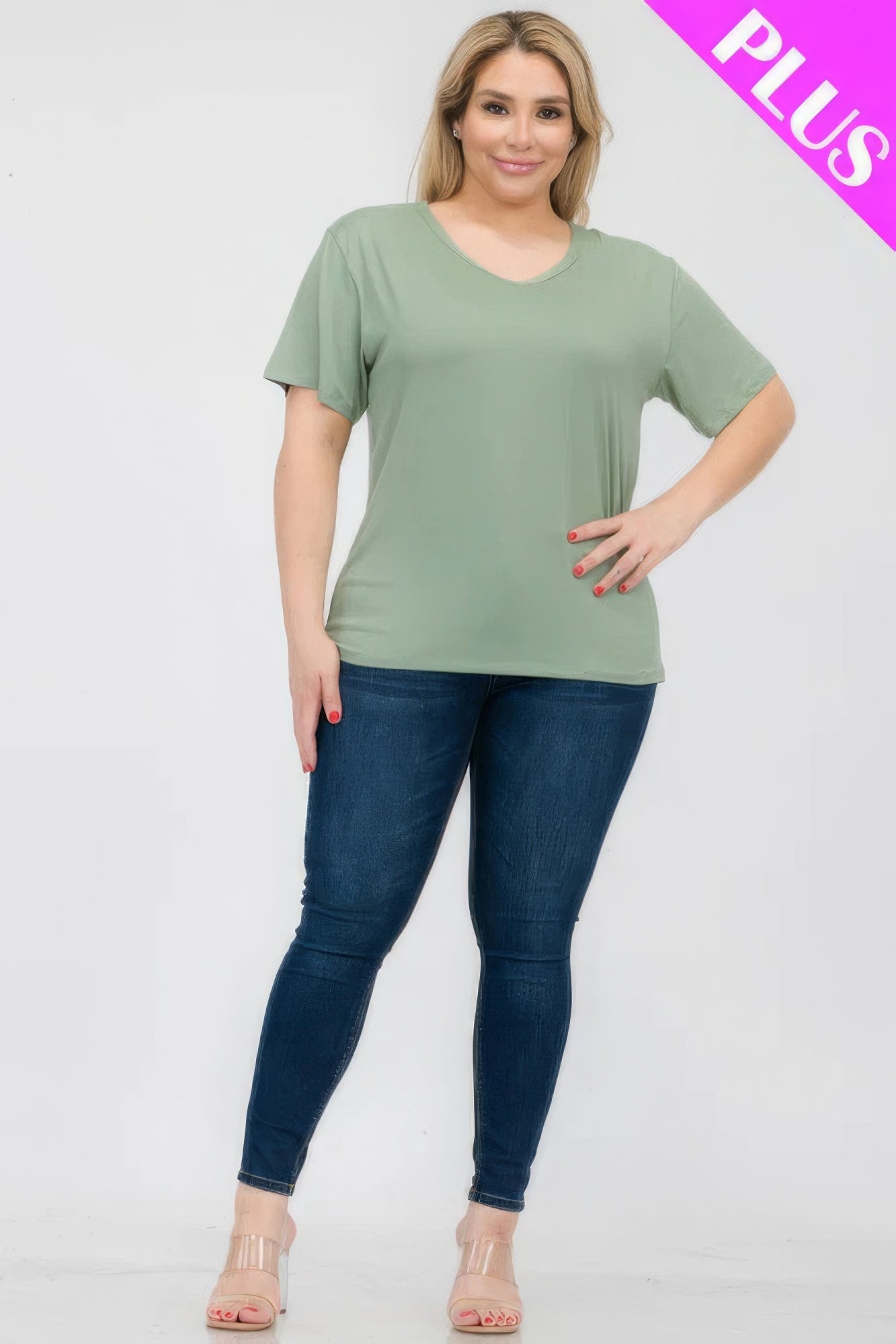 Plus Size Basic Short Sleeve T-shirt - Comfortable perfect fit timeles